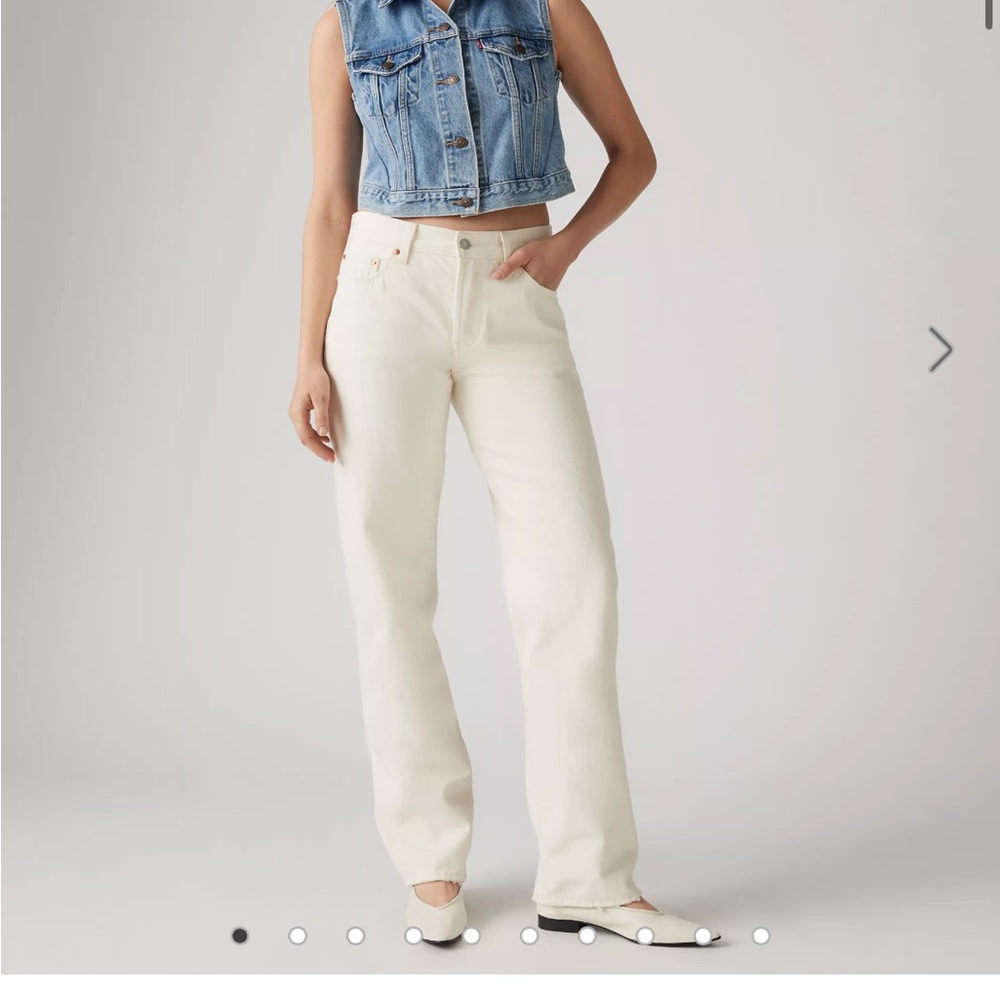 NWT Levi’s 501 ‘90s straight mid rise denim jeans - ecru cream - size 29